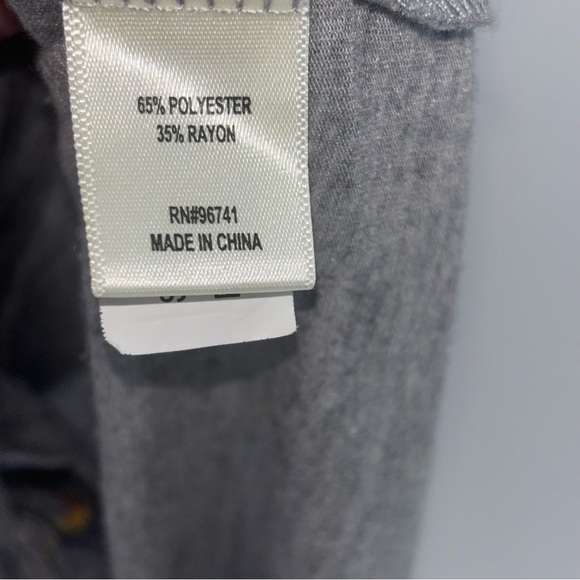 Truself Women L Sunflower Print Button Front Short Sleeve‎ Grey Top Classic Soft - Picture 7 of 9